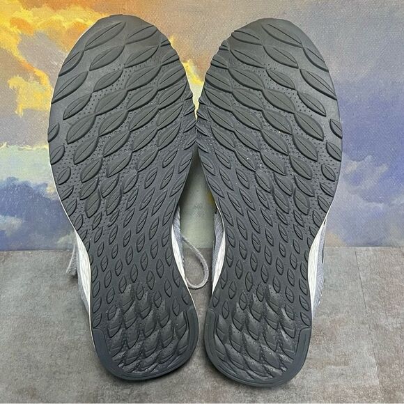 New Balance Fresh Foam Arishi Women's Steel Gray Sneakers Size 8.5B - Picture 16 of 16